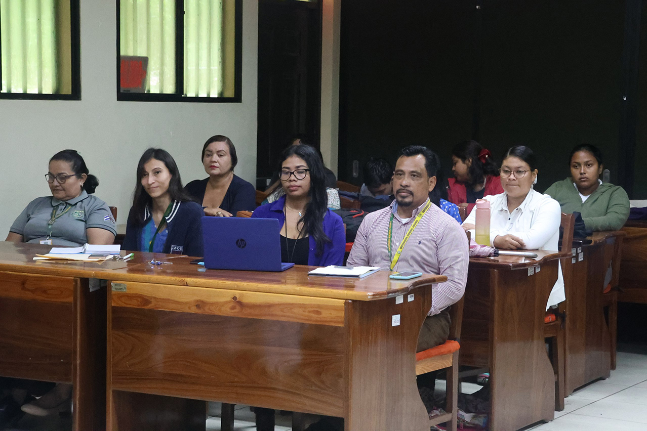 Participantes del “Foro sobre publicaciones de artículos científicos agropecuarios”